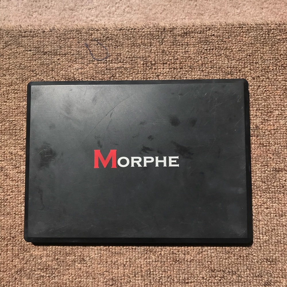 35N Morphe Eyeshadow Pallet